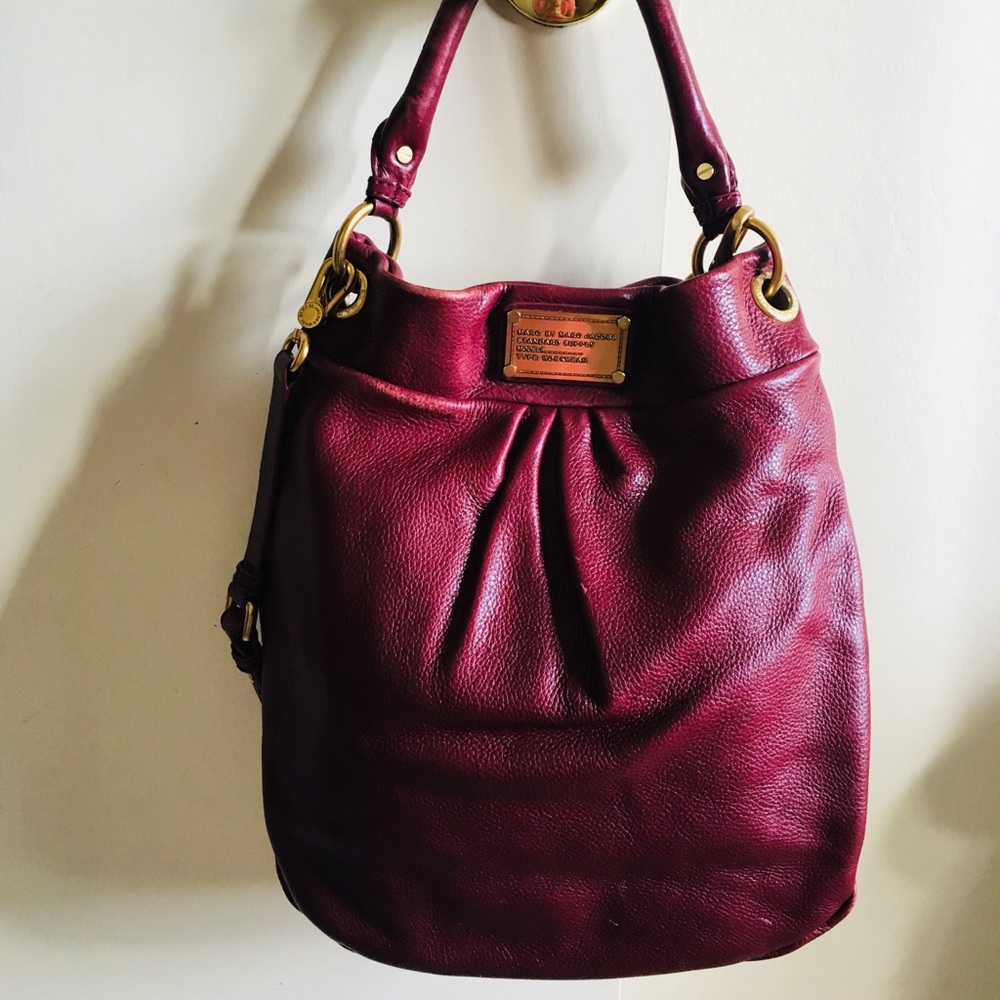 Marc by Marc Jacobs Classic Q Hillier - Picture 2 of 8